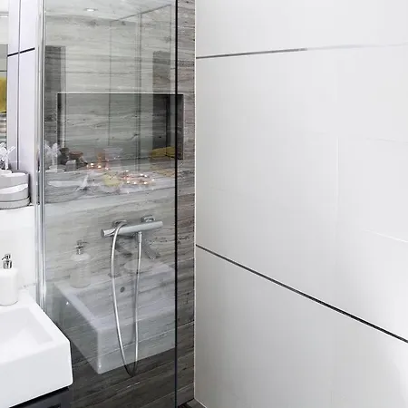 Διαμέρισμα Apartment,private Parking, Balcony, Smart Check In Μπάνσκα Μπίστριτσα