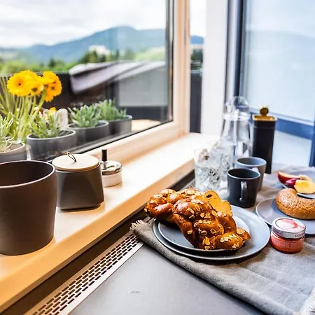 Apartment,private Parking, Balcony, Smart Check In * Banská Bystrica